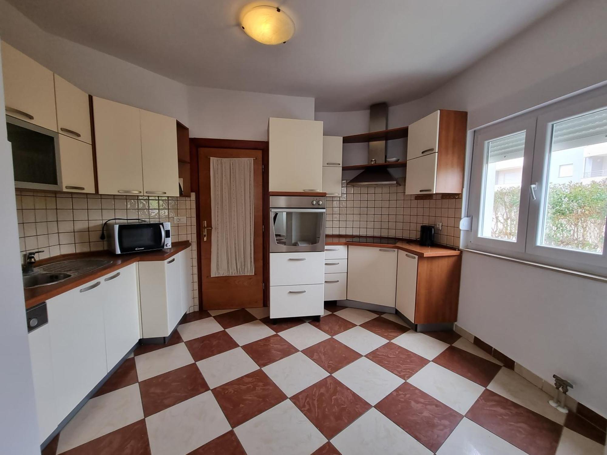 The Florens Residence Near The Beach With The Pool, Bbq And Kids Playground, Zadar Diklo Pokoj fotografie